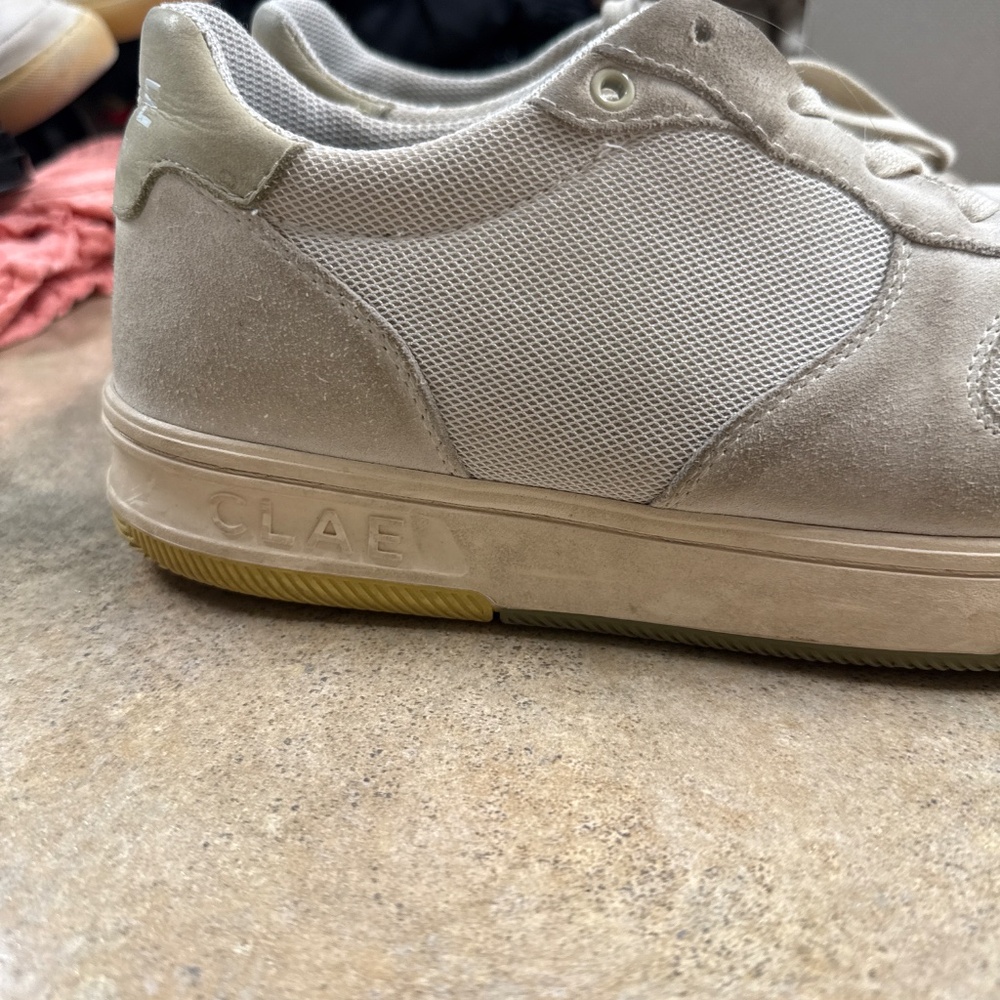 CLAE - Picture 2 of 2